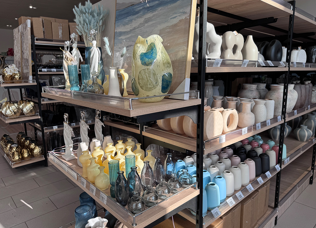 Доп.изображение в слайдере