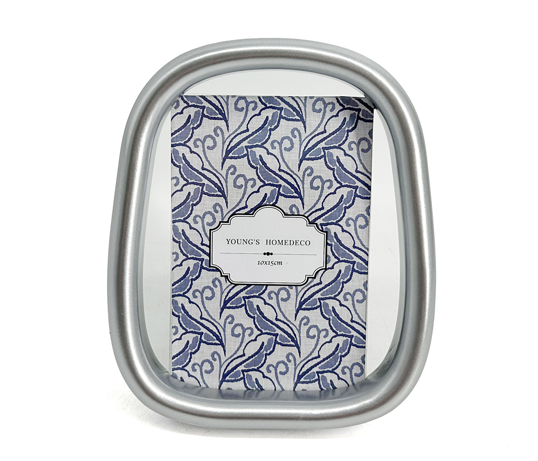 Фоторамка декоративная из МДФ серия "Рондо", цвет серебро, со стеклом, 10x15 см