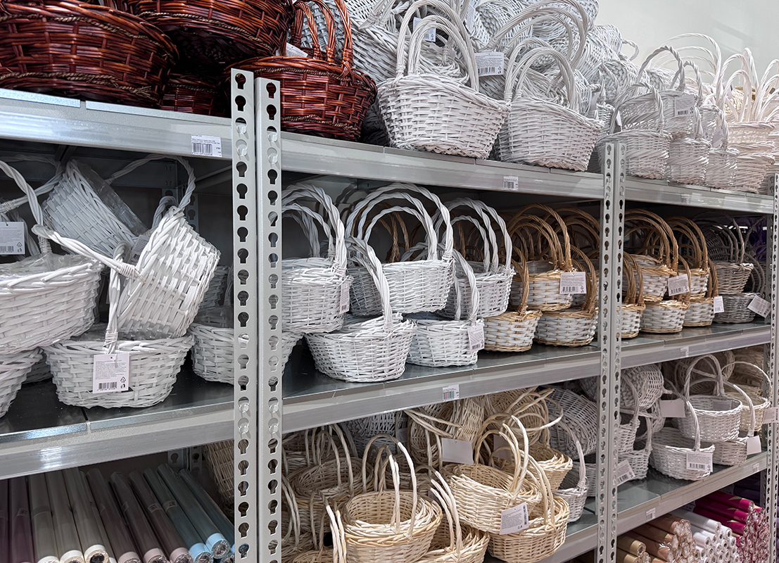 Доп.изображение в слайдере