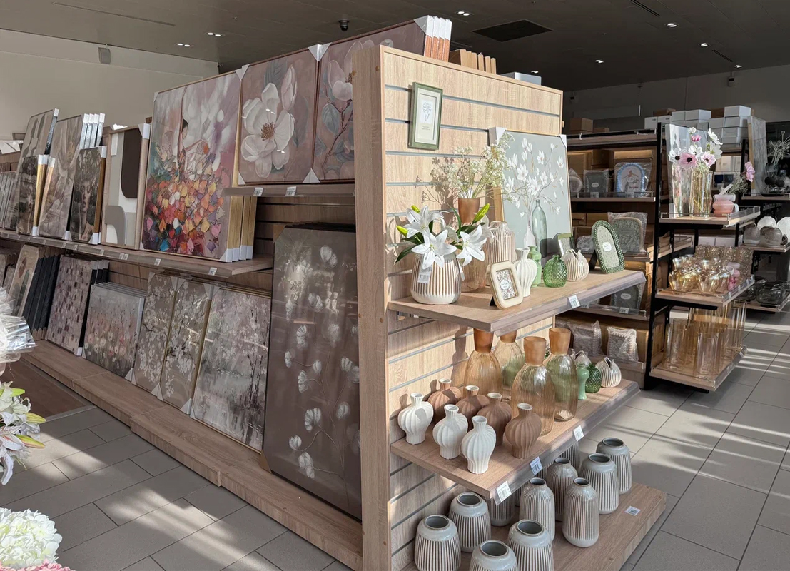 Доп.изображение в слайдере