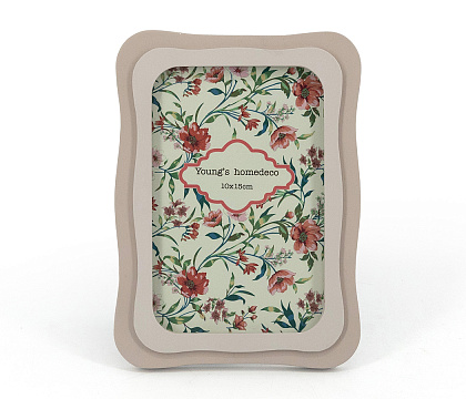 Фоторамка декоративная из МДФ, серия "Уют", цвет кремово-коричневый, со стеклом, 10x15 см