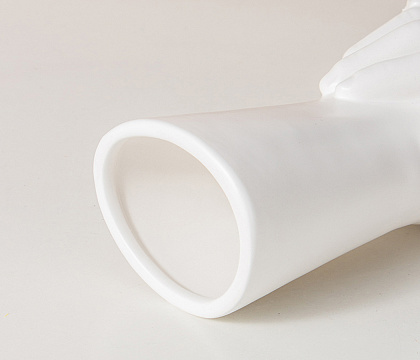 Керамическая декоративная ваза, цвет белый, 10,5*8*31 см