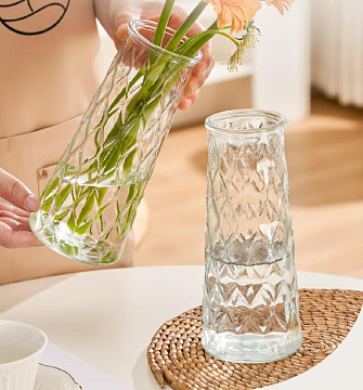 Ваза стеклянная D8*20 см, 1 шт., прозрачн.