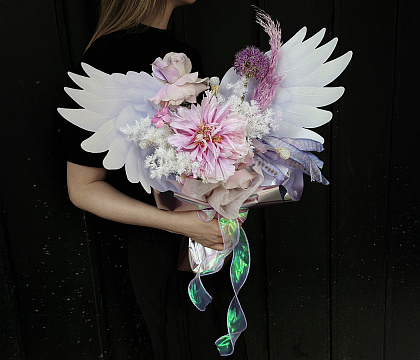 Упак. бумага "Крылья ангела", набор крыло L:50*37см + крыло S:33*22см, 10 наборов (20 шт) /упак, белый с ярко-розовый