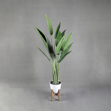Искусственное растение "Стрелиция", горшок из пластика на деревянной подставке, 20*127см.