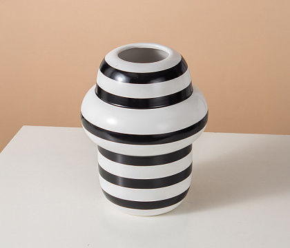 Керамическая декоративная ваза серия "Зебра", 20,5*20,5*26 см