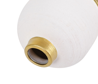 Ваза керамическая с металлической окантовкой, цвет бело-золотой, 11*18,5 см