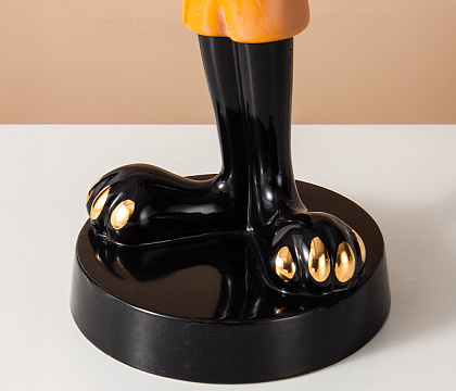 Статуэтка декоративная серия "Кролик", керамика, цвет черный, 17,5*17,5*49,5 см