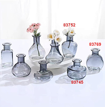 Ваза стеклянная D8,5 * H8 см, 1 шт., серый