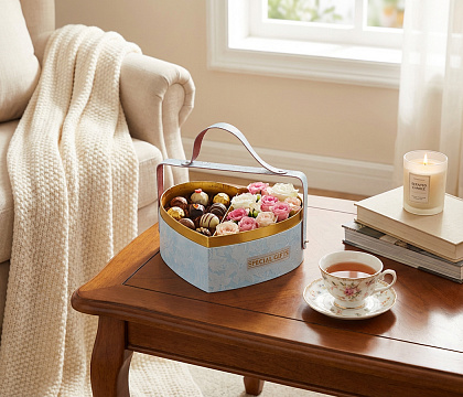 Коробка для цветов/подарков в виде сердца 25*23*14, 1 шт., св.голубой