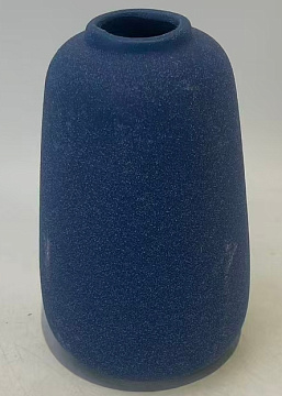 Ваза керамическая, цвет синий, 9,5*9,5*15,5 см.