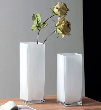 Ваза стеклянная D10 * H30 см, 1 шт, молочный белый