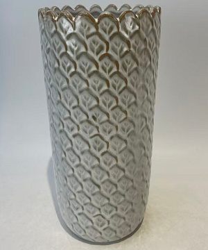 Ваза керамическая, цвет серо-коричневый,  13*13*20 см.