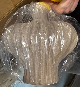 Ваза керамическая "Сердце", коричневая, 16,5*8,5*16,7 см.