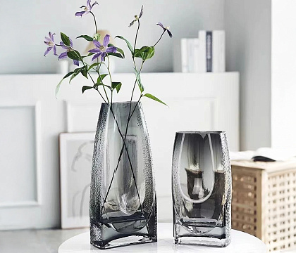 Ваза стеклянная D15 * H35 см, 1 шт., серый