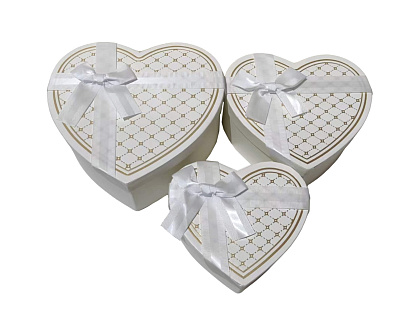 Набор коробок в виде сердца "Объятия любви" 22*20*9, 19*17*7,5, 16*14*6 см, 3 шт., белый