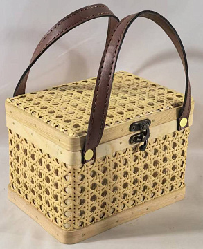 Корзина плетеная с крышкой (ротанг), 17x12x12/22 B:17x12 см, 1 шт., натур.