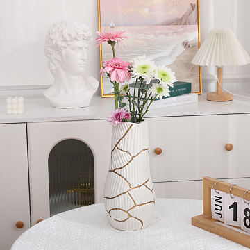 Ваза керамическая, цвет бело-золотой, 13*26,5 см