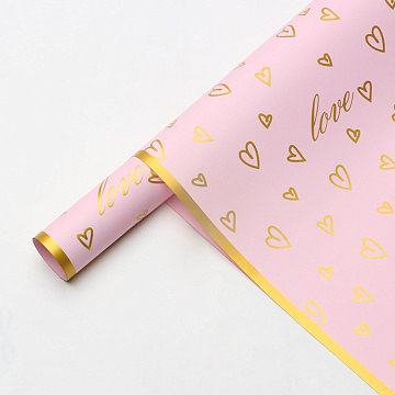 Упак. материал флористическая пленка "Золотые сердца", 65 мкр, 57 см х 57 см, 20 листов/упак. розовый