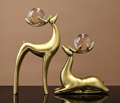 Набор декоративных статуэток "Олени" 2 шт., керамика/стекло, цвет золото, 12,5*5,5*24; 15,5*5,5*16,5 см.