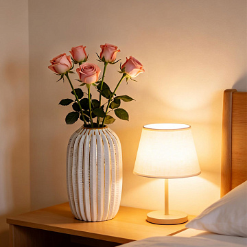 Ваза керамическая, цвет белый, 11,5*20 см