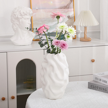 Ваза керамическая, цвет белый, 15,5*14,5*25,5 см