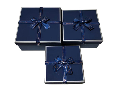 Набор коробок подарочных 19*19*9,8, 17*17*8, 15*15*6,5 см, 3 шт., синий