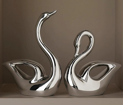 Набор декоративных статуэток "Лебеди" 2 шт., керамика, цвет серебро, 16,5*6*22,5; 16,5*6*17 см.