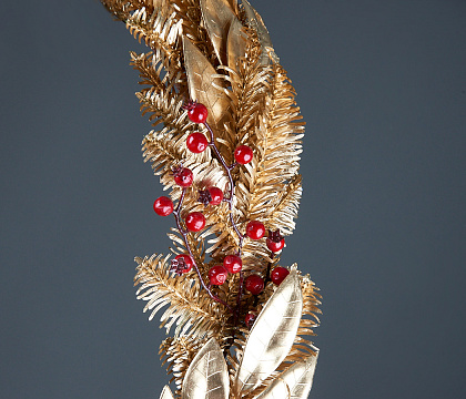 Гирлянда золотистая с красным ягодами и золотыми листьями, 140 см
