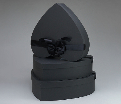 Набор коробок Сердца 57x52x15,5, 52x49x14, 49x43x12,5, 3 шт., черный