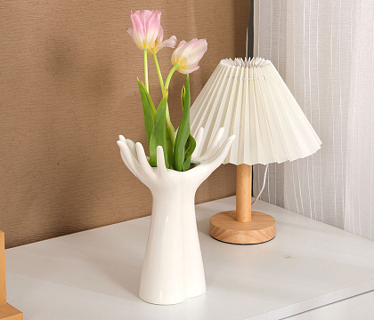 Ваза декоративная керамическая, цвет белый, 18*21,5 см