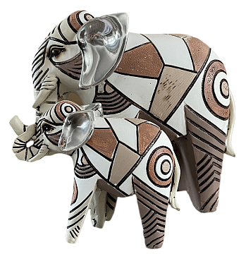 Статуэтка декоративная "Слоны", полирезина, цвет светлый, 17,5*10,5*15,5 см