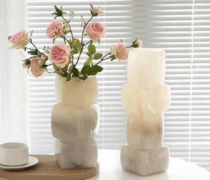 Ваза стеклянная D10 * H30,  1 шт., градиент молочный/бежевый