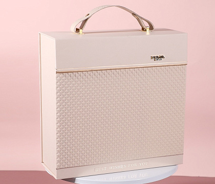 Коробка подарочная 18*13*7, шампань