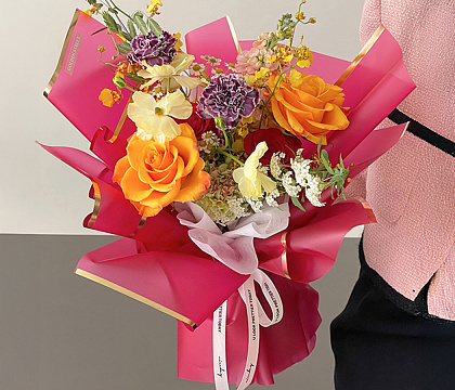 Упак. материал флористическая пленка "Золотой кант", 58х58 см, красный, 20 листов /упак