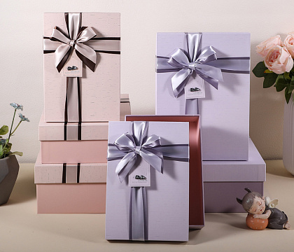 Набор коробок подарочных 33,5*25*11,5, 29*21*9, 24,5*17*6,5 см, 3 шт., светло-сиреневый