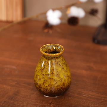 Ваза керамическая, цвет желтый, 8*10,9 см