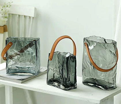Ваза стеклянная 15*15*17 см, 1 шт., серый