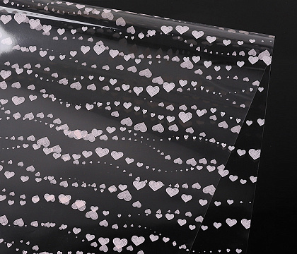 Упак. материал флористическая пленка "Сердечные нити", 50 мкр, 57 см х 10 м, св-розовый