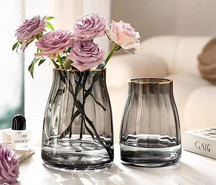 Ваза стеклянная D15 * H20,5,  1 шт., серый