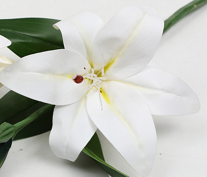 Цветок искусственный декоративный "Лилия", H35*D15 см., белый