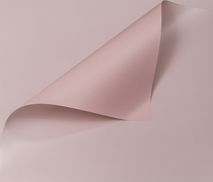 Упак. материал флористическая пленка "Лепестки роз", 60 мкр, 58 см х 10 м, молочный чай / пудровый