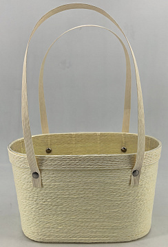 Сумочка плетеная из бумажной лозы,  верх 23*13 см, низ 20*9 см, высота 14 см, молочный