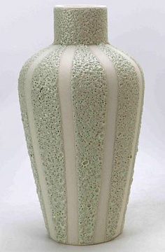 Ваза керамическая "Кактус", цвет зеленый, 16*16*30,5 см.