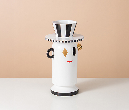 Керамическая декоративная ваза "Кэрролл", цвет белый, 20,5*19,5*36 см