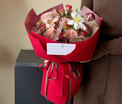 Водостойкий упаковочный материал "Бархат", 53 см*6 ярдов, 75 г/м², пудровый