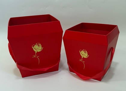 Набор коробок под цветы "Грация" 21x21x25см, 18x18x21 см, 2 шт., красный
