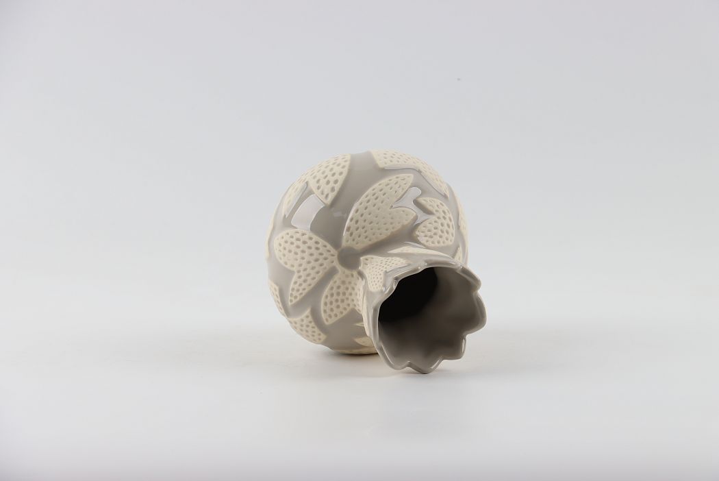 Керамическая декоративная ваза серия "3D", 13*13*15 см