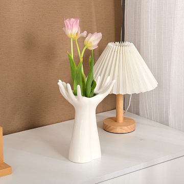 Ваза декоративная керамическая, цвет белый, 18*21,5 см