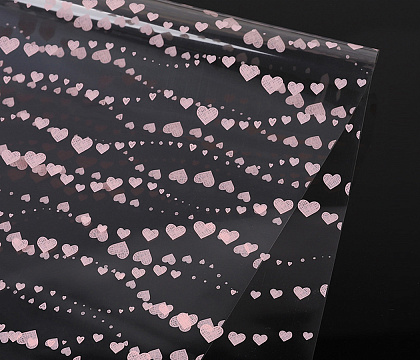 Упак. материал флористическая пленка "Сердечные нити", 50 мкр, 57 см х 10 м, бежево-розовый